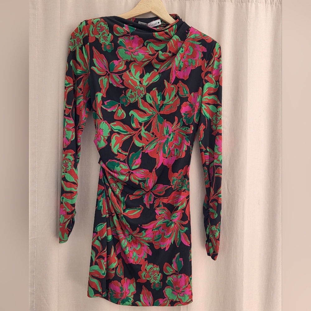 ZARA  long sleeve new geourgeous MINI dress. Size S - Picture 2 of 6